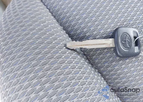 2010 Toyota Tacoma z USA, uszkodzony, nr VIN 5TEUX4EN3AZ724792